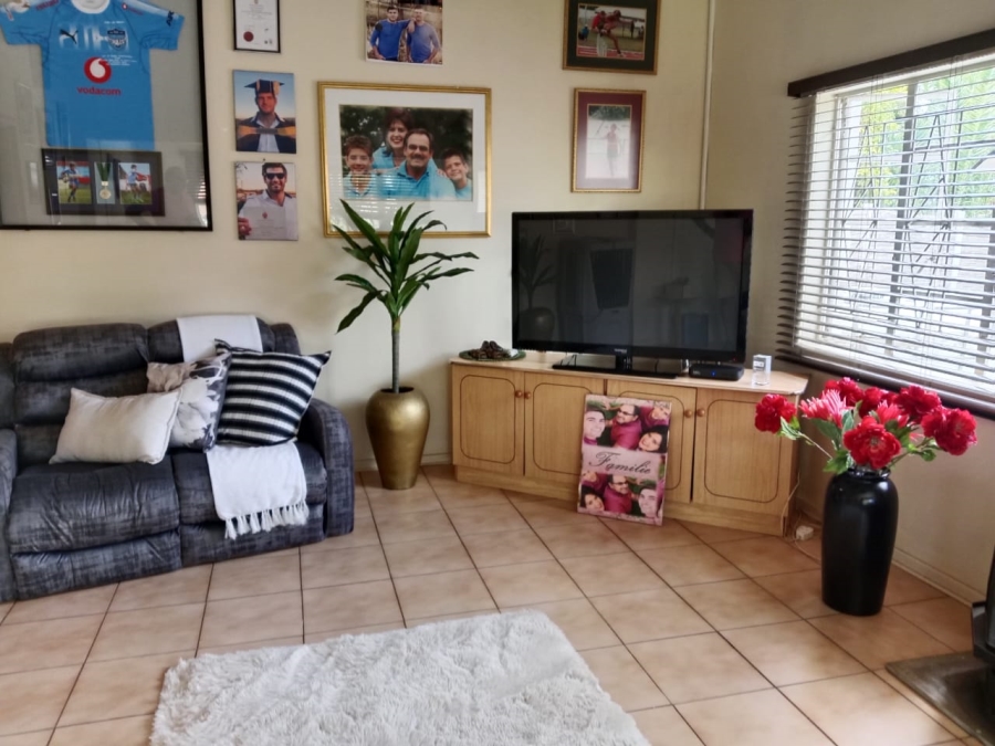 3 Bedroom Property for Sale in Kuruman Northern Cape